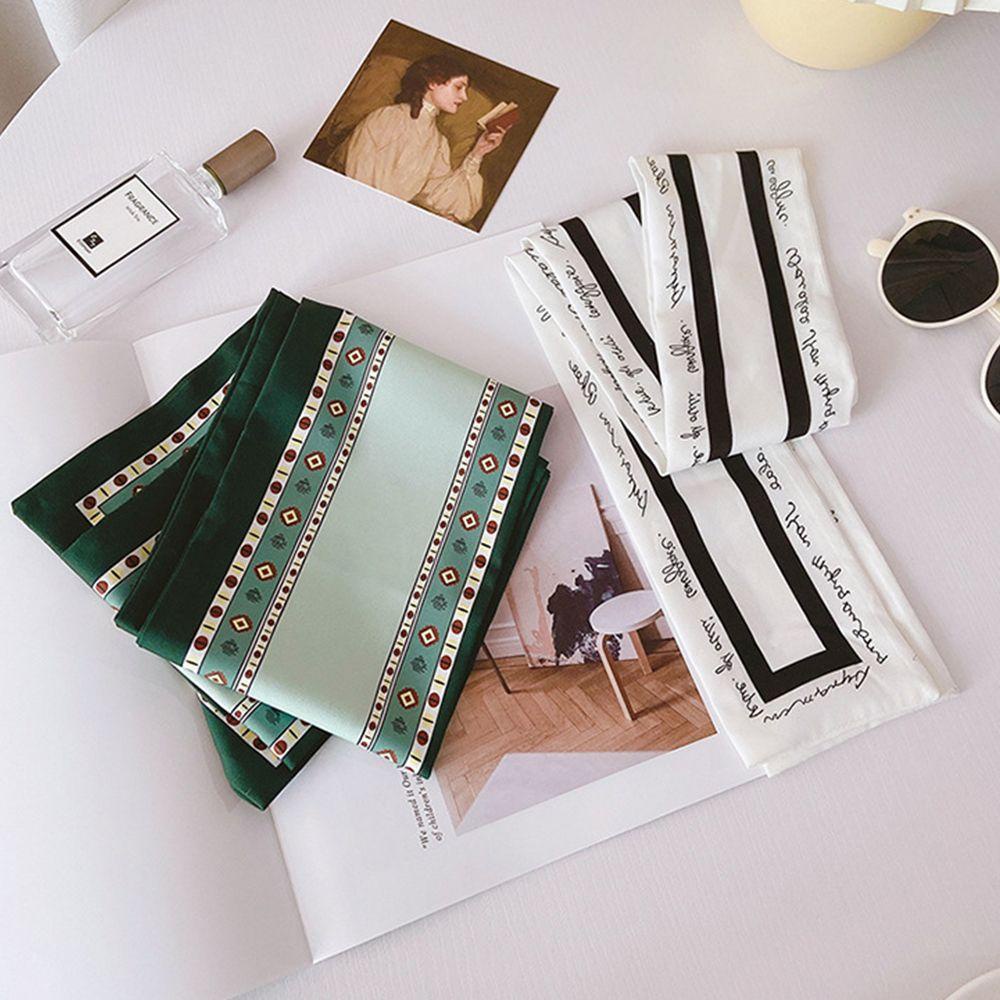 1 Băng Đô Cài Tóc Có Tay Cầm In Chữ Trang Trí Phong Cách Retro Dành Cho Nữ