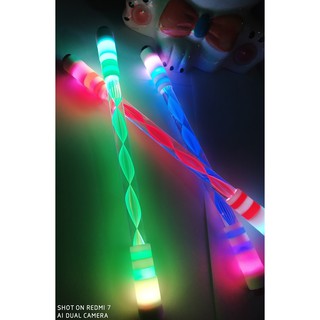 Bút quay đèn led 7 màu