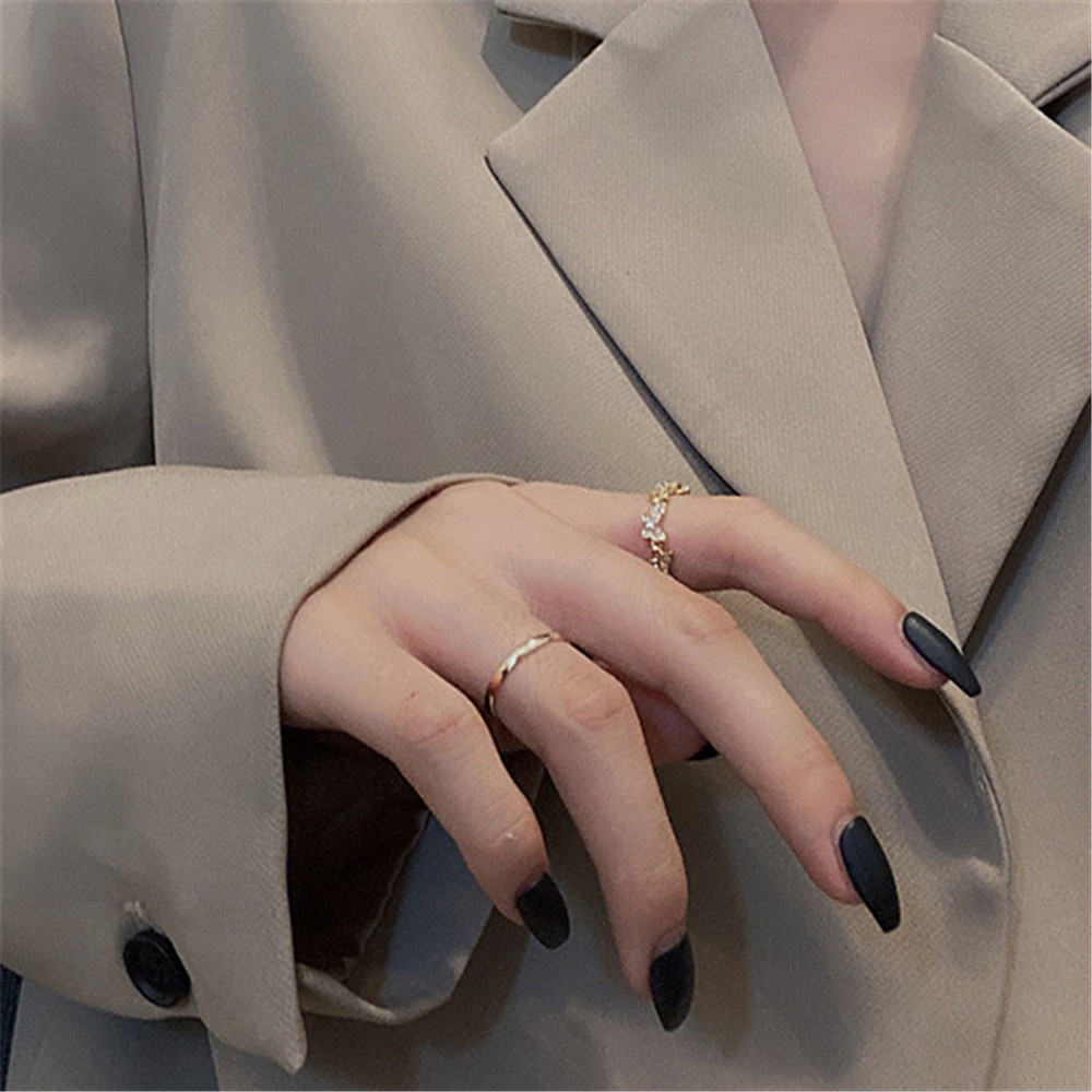 Set 2 Nhẫn Hình Bướm Đơn Giản Thời Trang Cho Nữ