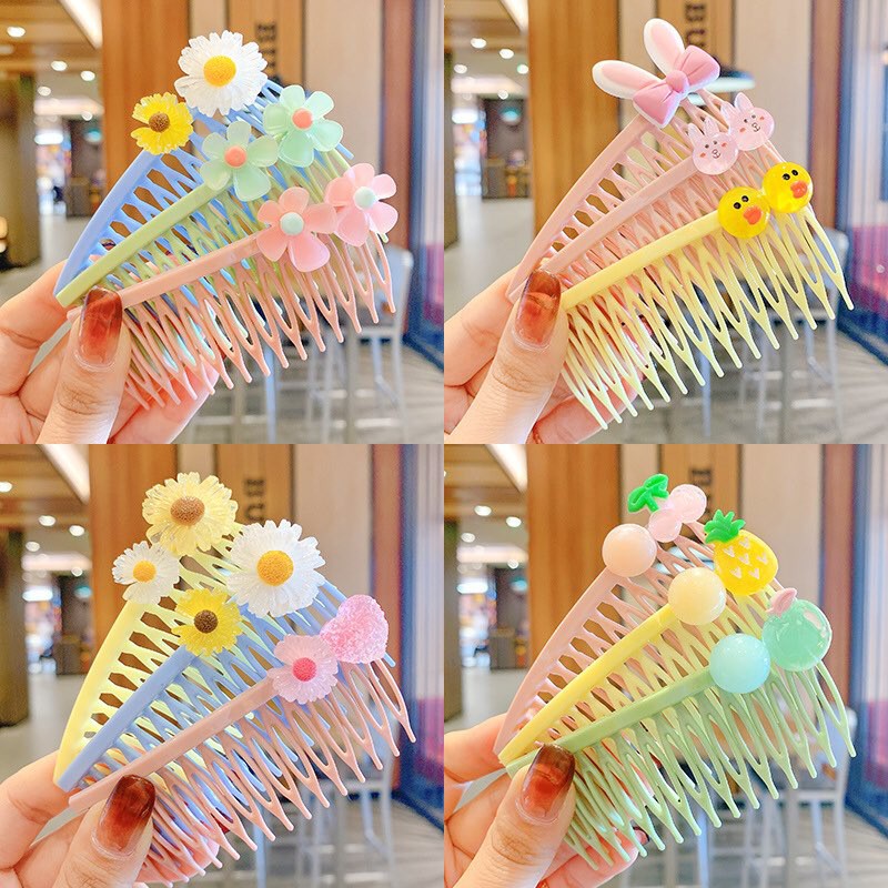 Cài tóc dễ thương cho MẸ VÀ BÉ mang phong cách Hàn Quốc, mang lại sự trẻ trung cho mẹ, nét đáng yêu cho bé