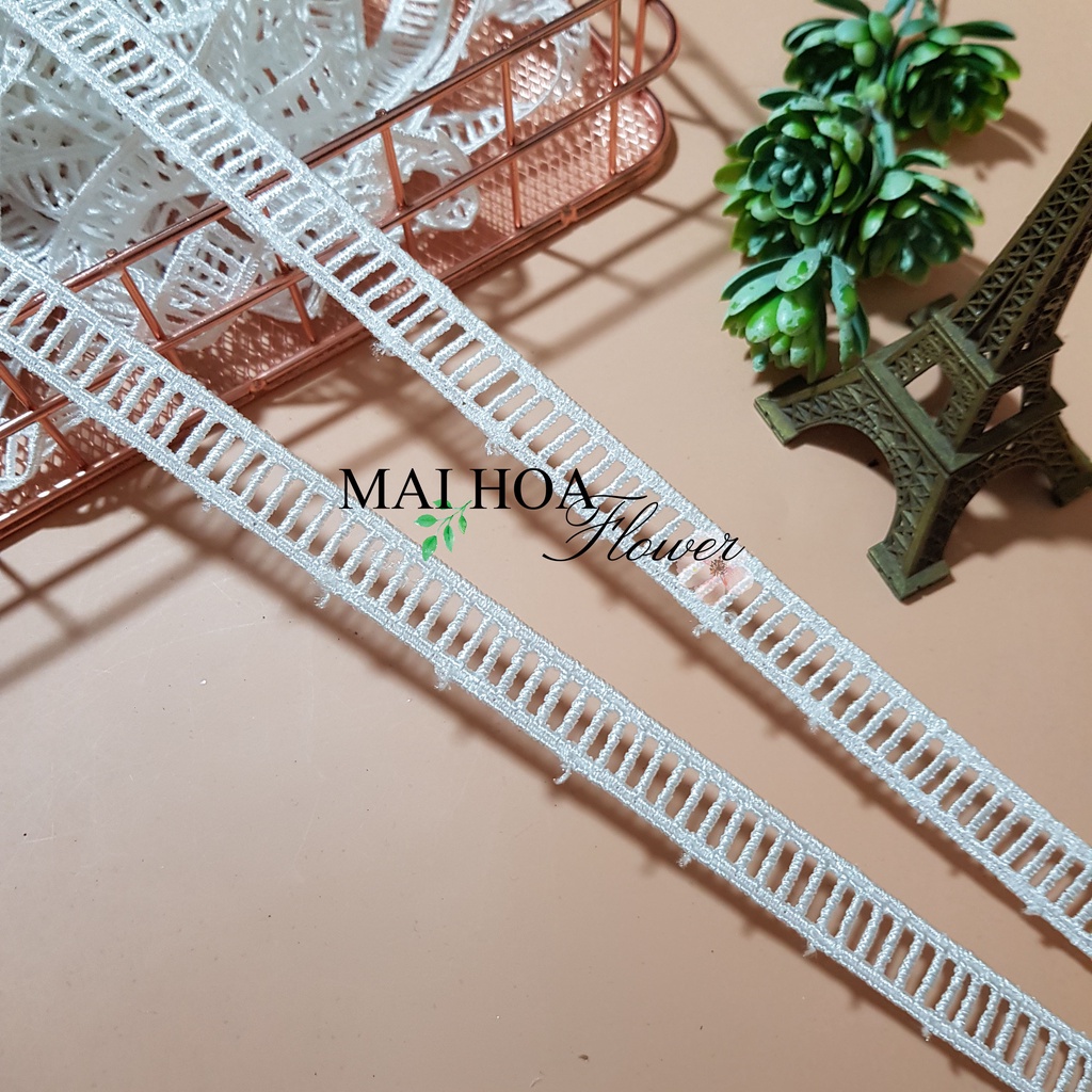 RC15 Cuộn 20 mét ren viền váy áo ren chỉ trắng hình thang dùng may đồ rộng 1.5cm Maihoaflower