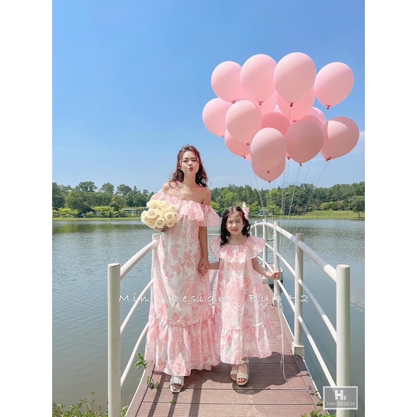 Maxi hoa trễ vai mẹ và bé hàng đẹp