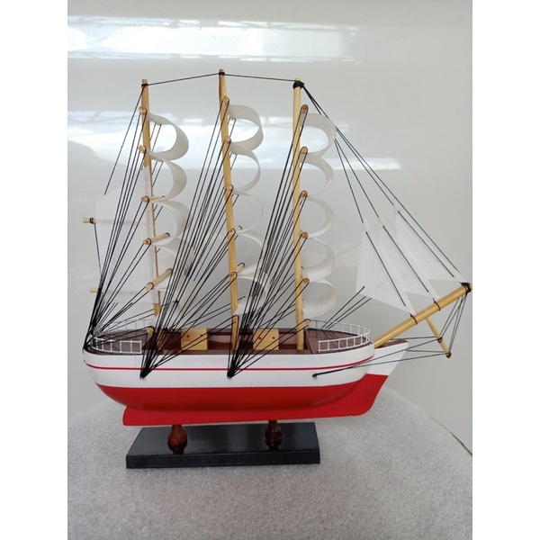 Mô hình thuyền phong thủy  - Thuyền gỗ Le Blem dài 28cm -35cm - Buồm vải trắng -