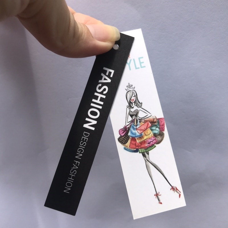 NHÃN MÁC TAG QUẦN ÁO giúp nâng cao thương hiệu quần áo - Giấy bìa cứng cán màng sang trọng  -  set 100 bộ - mẫu 04