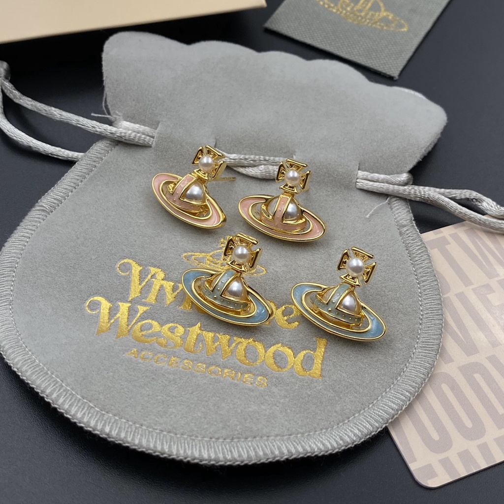 Khuyên Tai Tròn Khắc Chữ Vivienne Westwood Bằng Thép Titan Thời Trang Cho Nữ