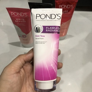 Sữa Rửa Mặt Pond's 100g