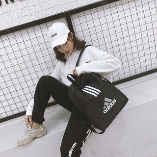 Ba lô thời trang Adidas cho nữ