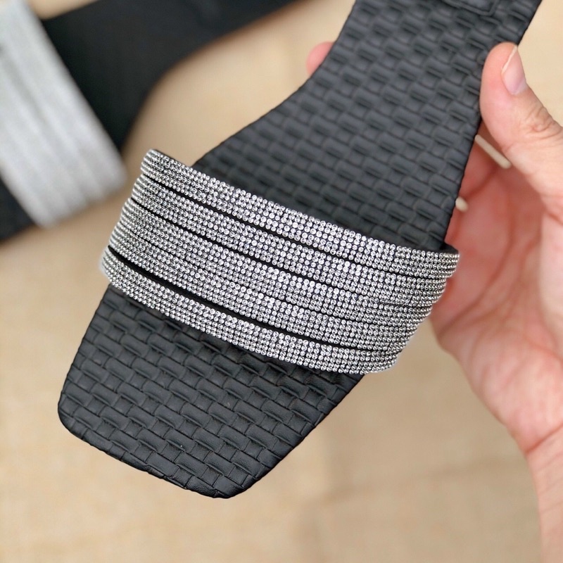 Dép Tigish Đính Hạt Xoàn Cực Sang Siêu Hót ( mã D01)