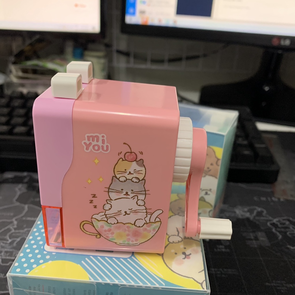 Chuốt bút chì DELI 739 nhân vật hoạt hình ngộ nghĩnh cho bé
