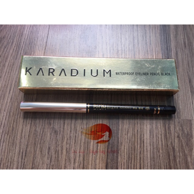 Bút chì kẻ mắt không trôi KARADIUM Waterproof Eyeliner Pencil Black