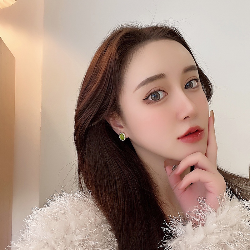 Khuyên tai kẹp không bấm lỗ chốt cố định K129 bằng hợp kim mạ vàng hình elip hạt trai dáng ngắn Leous Accessories