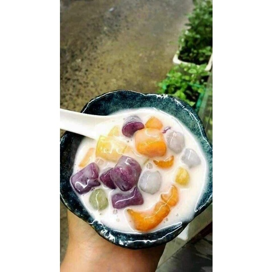 Set chè khoai dẻo má Năm thơm ngon mời bạn ăn nha!