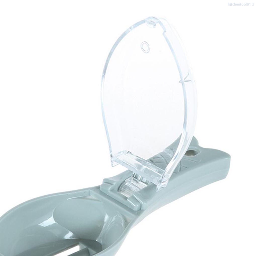 Dụng cụ cạo vảy cá bằng nhựa màu sắc ngẫu nhiên