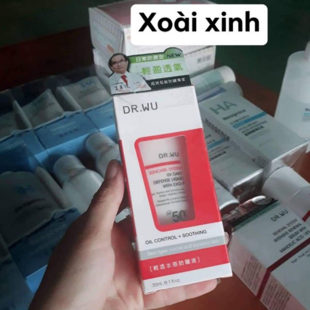Kem chống nắng DR.Wu Kiềm dầu.