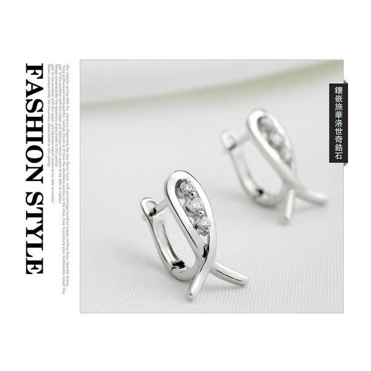 Khuyên Tai Nữ Trang Tạo Hình Độc Đáo