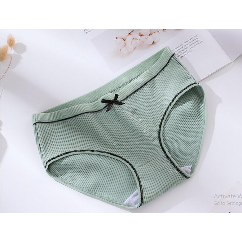 Quần lót chéo cho chị em QN.01 đính nơ, bao viền cho chị em cực đẹp nhiều màu ( Ảnh shop chụp)