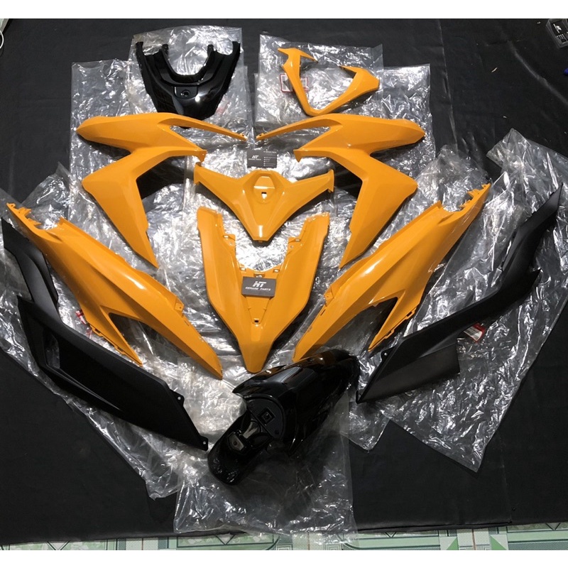 Dàn áo Vario,Click 2019 125 -150