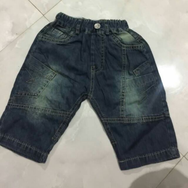 Quần bò ngố trẻ e