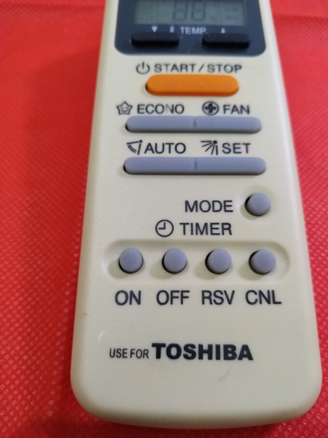 REMOTE ĐIỀU KHIỂN MÁY LẠNH ĐIỀU HÒA TOSHIBA(vàng,cũ)