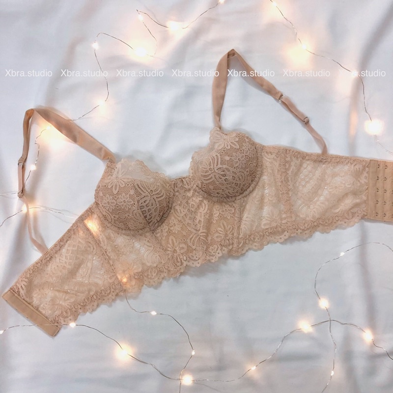 Áo corset quai lụa ren mềm màu nude