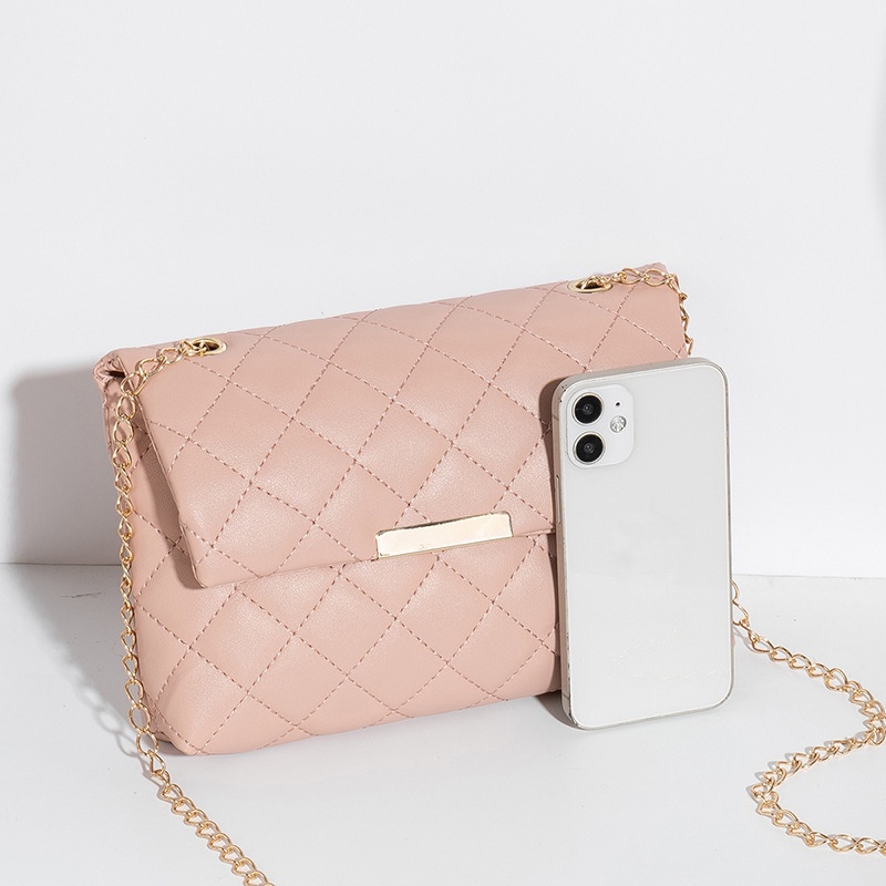 Túi Xách Đeo Vai Kiểu Vuông Nhỏ Thêu Hình Phối Dây Xích Thời Trang Nữ 2022