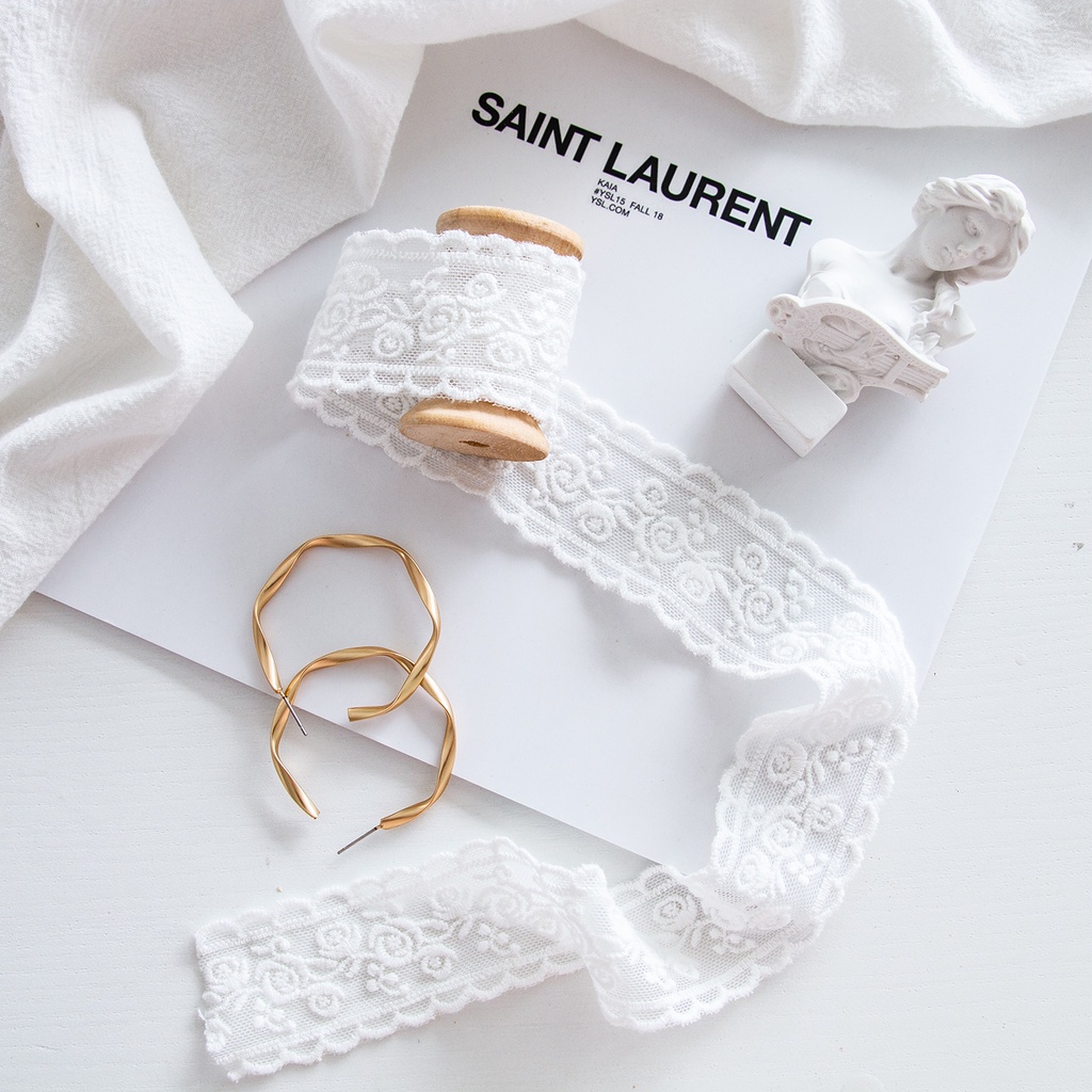 Dây ruy băng ren trắng thêu họa tiết dùng trang trí phông nền chụp ảnh đa năng xinh xắn