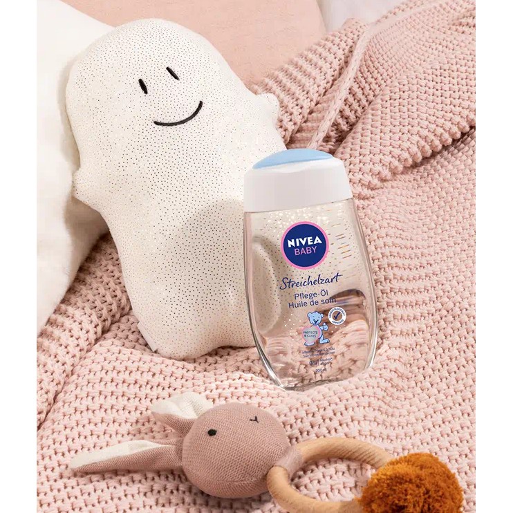 Dầu Massage cho bé và mẹ bầu Nivea Baby Streichelzart 200ML – Nội địa Đức