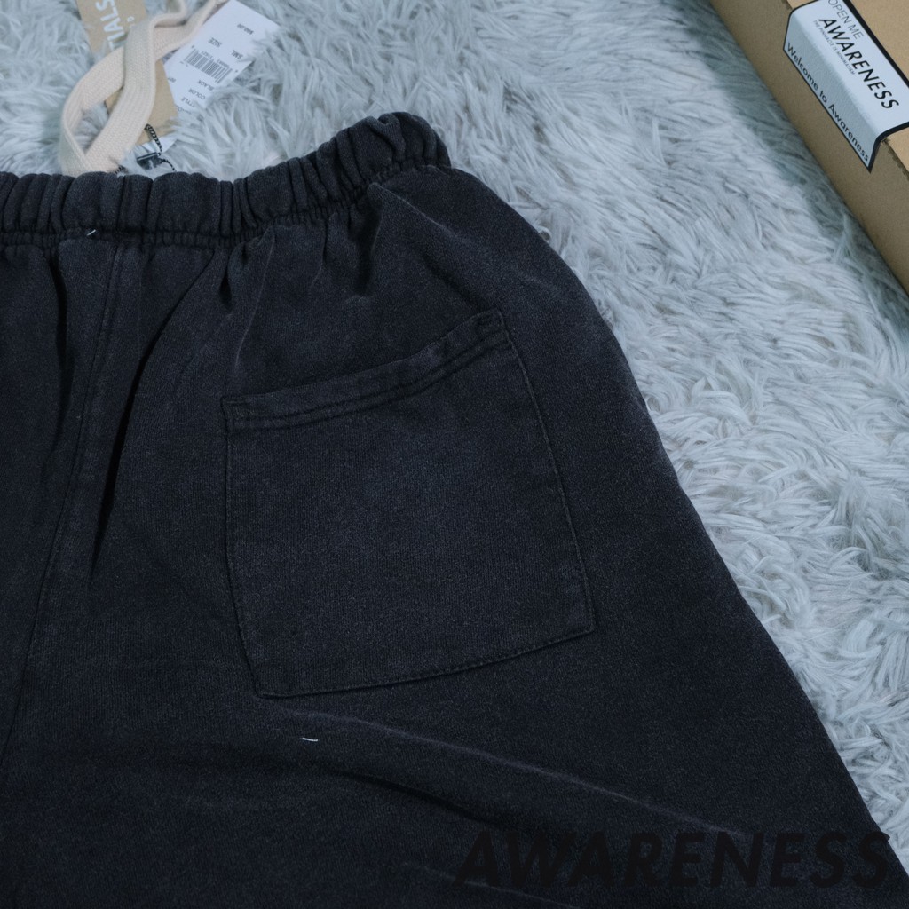 Quần short Wash Essentials Unisex Nam Nữ - Quần short ngắn Form rộng chất liệu nỉ cotton - awareness