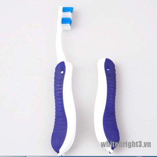 Bàn chải đánh răng gấp gọn tiện lợi