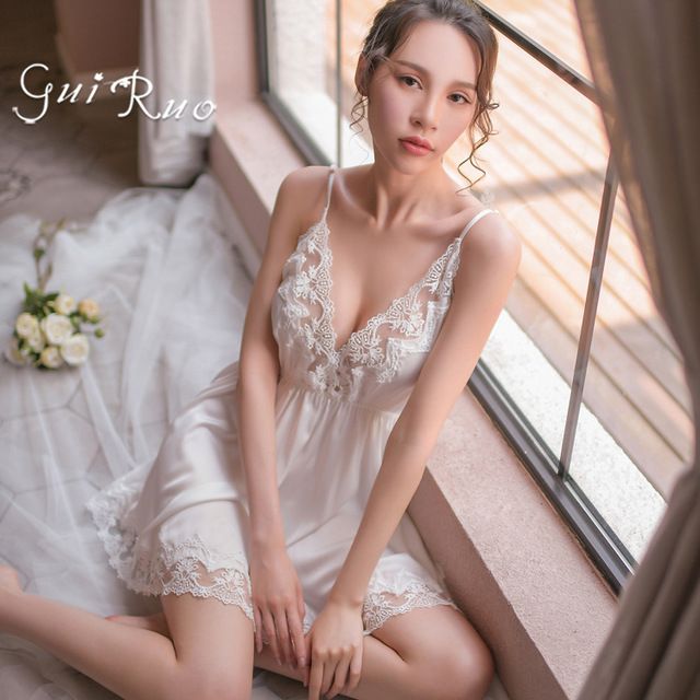 Váy ngủ lụa chun eo ren mềm