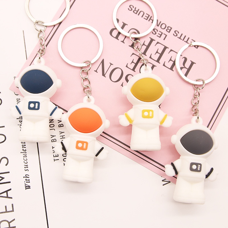 Móc khóa phi hành gia