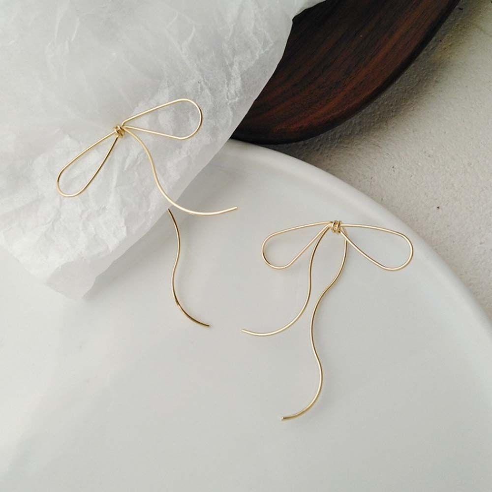 Khuyên Tai VANES1|Tối Giản|Trang Sức Hình Bướm Rỗng