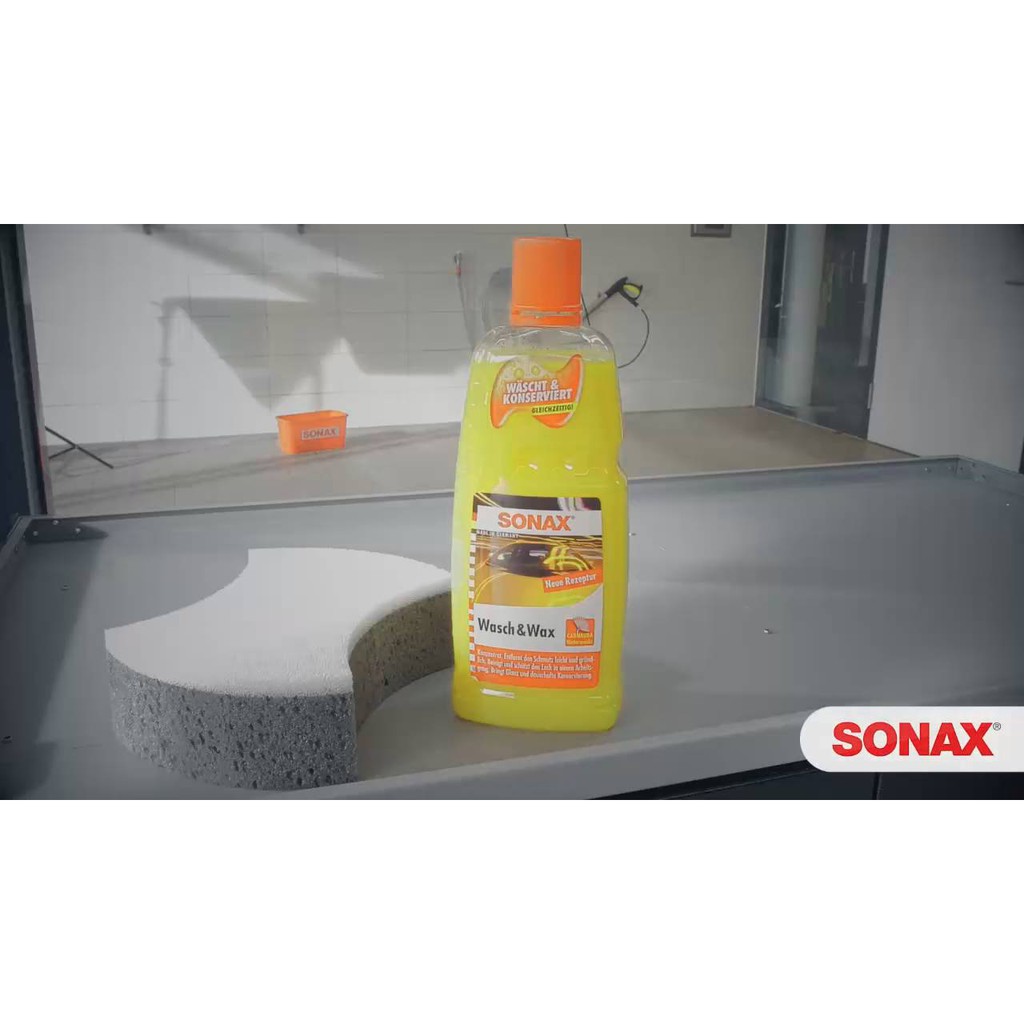 Nước rửa xe bóng sơn cao cấp Sonax Wash and Wax 1000ml (vàng)