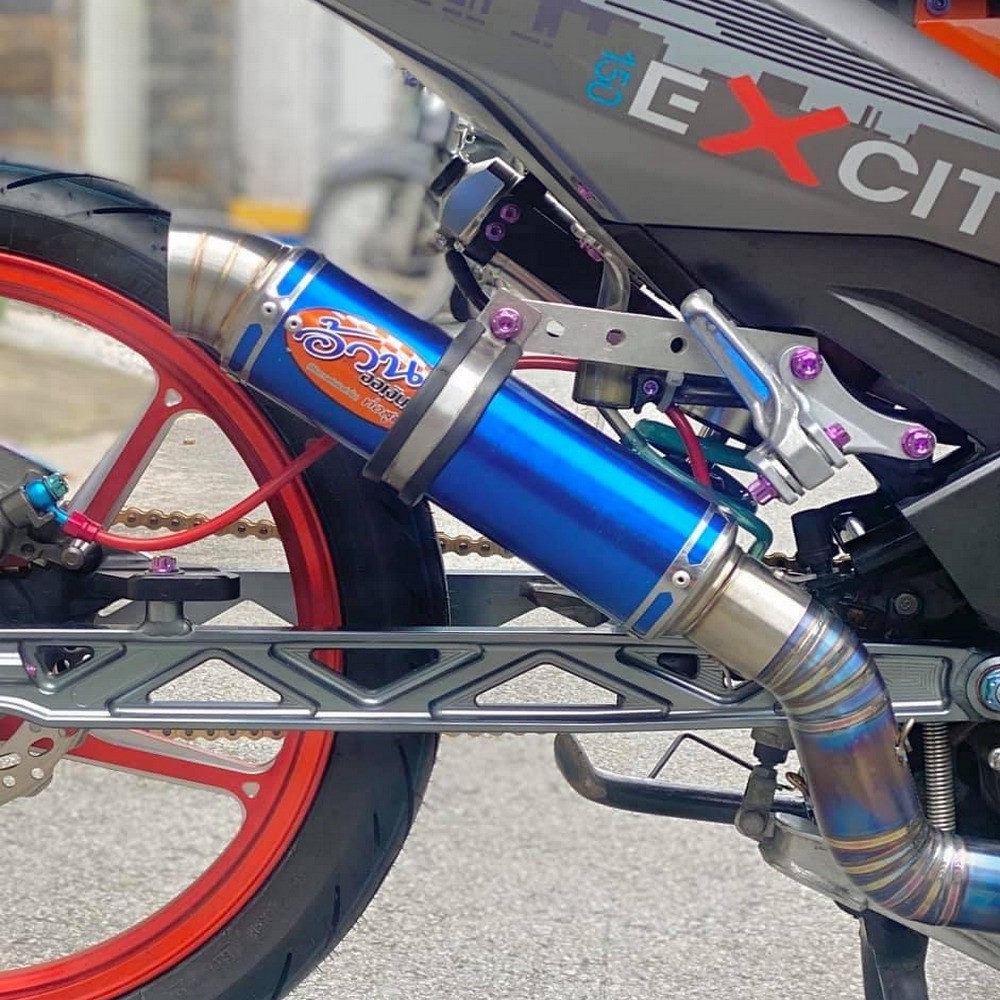 GÁC CHÂN SAU EXCITER 150 NHỎ GỌN PHONG CÁCH DRAG SỬ DỤNG CÁC LOẠI PÔ PHÔM CAO