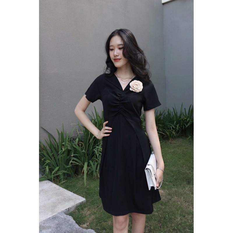 Đầm Liền Tay Ngắn Cổ Chữ V - Váy Cotton thiết kế đính hoa - Hàng Xuất Khẩu | BigBuy360 - bigbuy360.vn