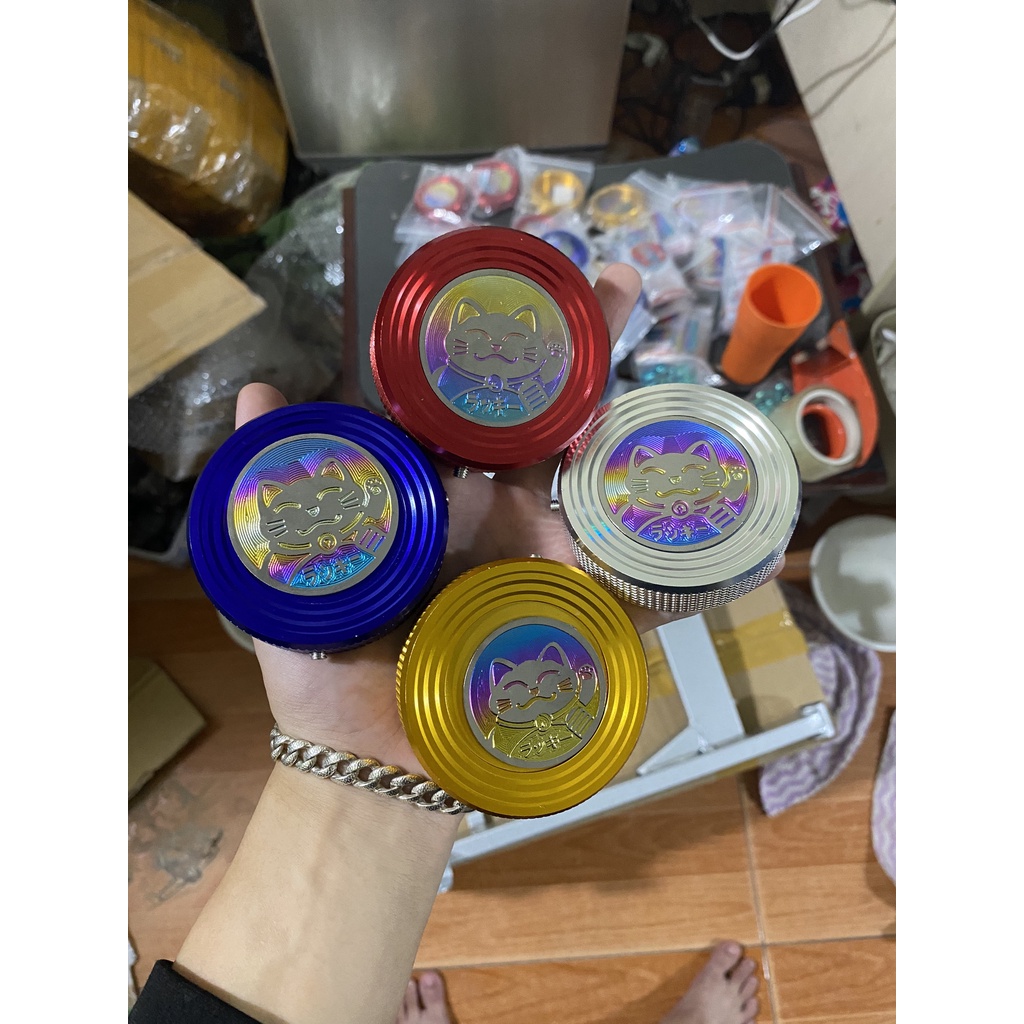 Chụp nắp bình xăng nhôm CNC Các Màu Tặng Kèm Mèo Thần Tài Titan