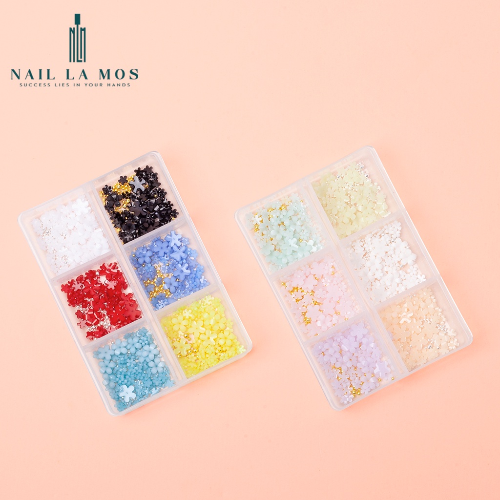 Khay phụ kiện hoa nhí nail mix 6 màu rất xinh – hoa sứ nhí nail mix bi trang trí móng phong cách Hàn Nhật