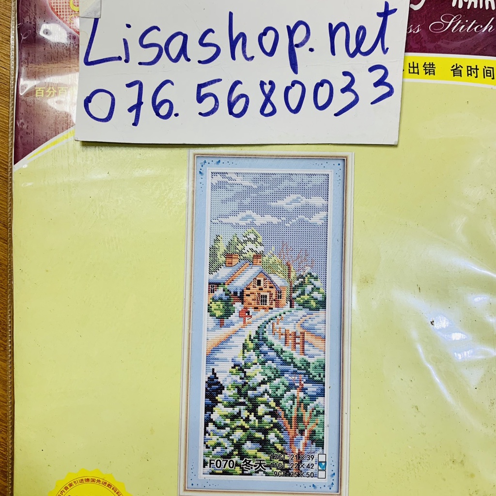 Tranh thêu chữ thập các loại