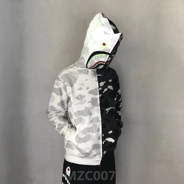 Áo khoác jacket Bape phát sáng đen trắng | BigBuy360 - bigbuy360.vn