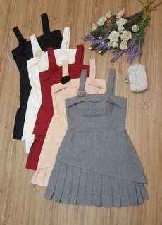Đầm peplum