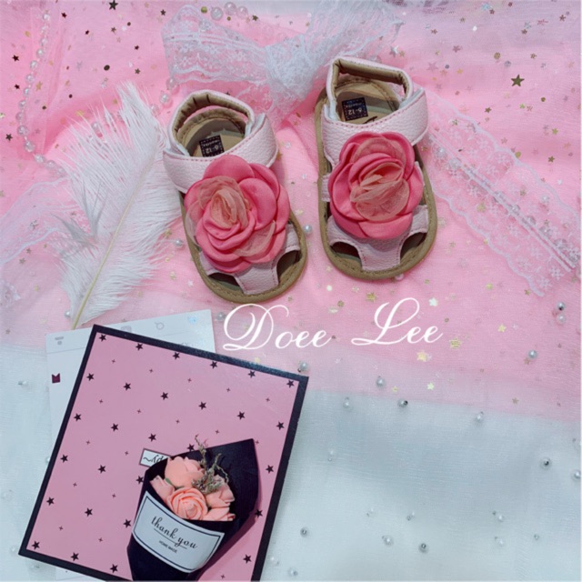 Sandal hoa hồng siêu hót