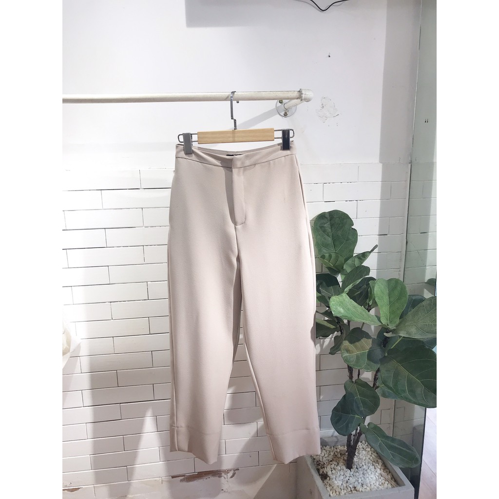 Quần xẻ lai sau | BigBuy360 - bigbuy360.vn