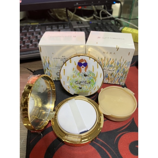 Phấn nước tặng kèm lõi