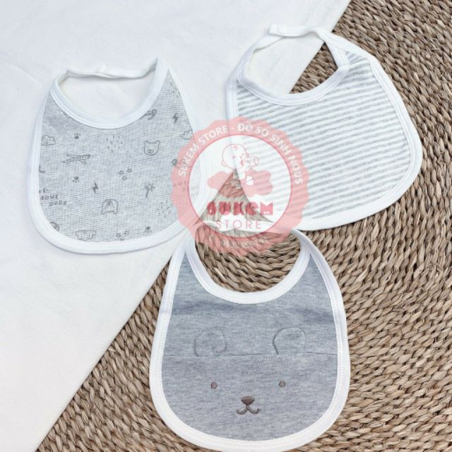 Set 3 khăn yếm cotton cao cấp Momcare, khăn yếm tròn có cúc bấm cho bé từ 0-3 tuổi