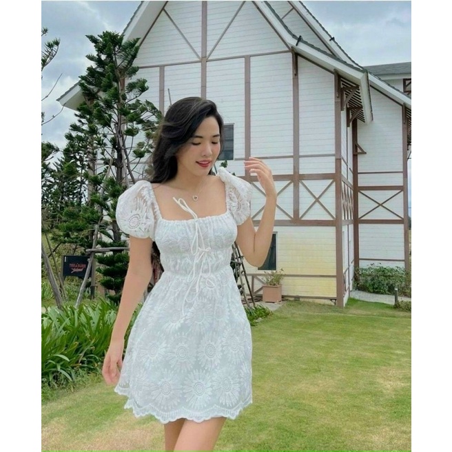 ĐẦM REN THÊU HOA NỔI NHÚN CHUN CÓ LÓT ( kèm hình thật trải sàn)