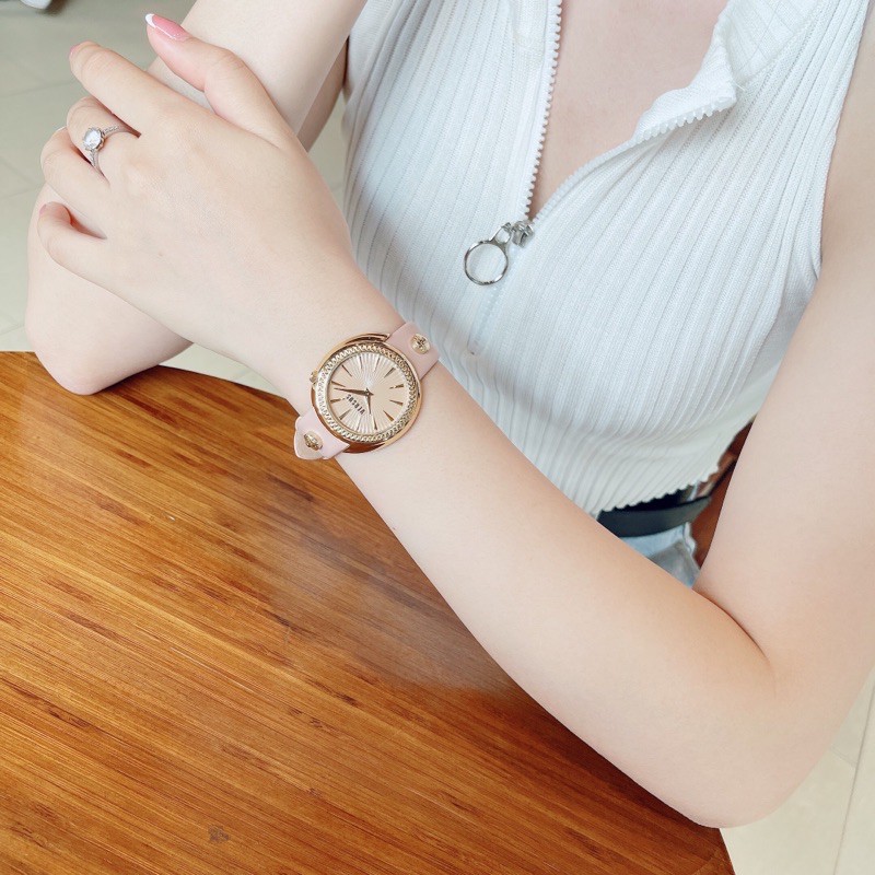 Đồng hồ nữ Versus hồng nude - mẫu mới siêu đẹp - Case 38mm, kính sapphire