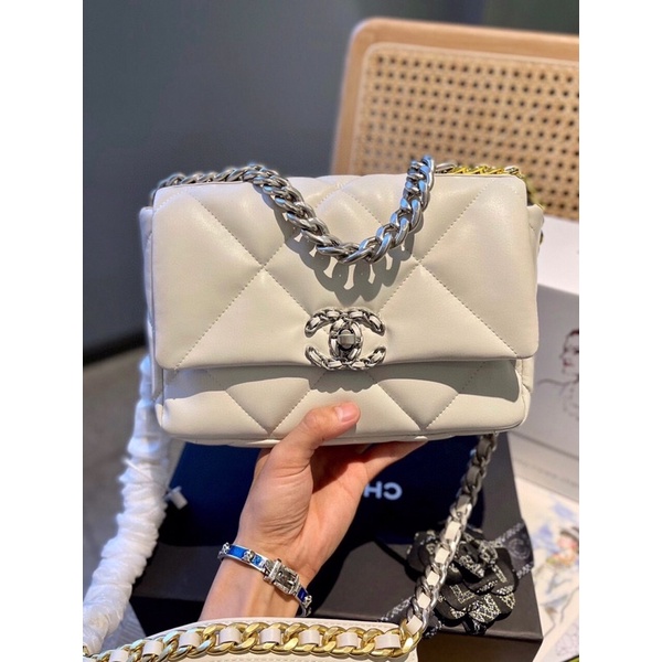 Túi xách Chánel 19 bag sz 26 chất da bò