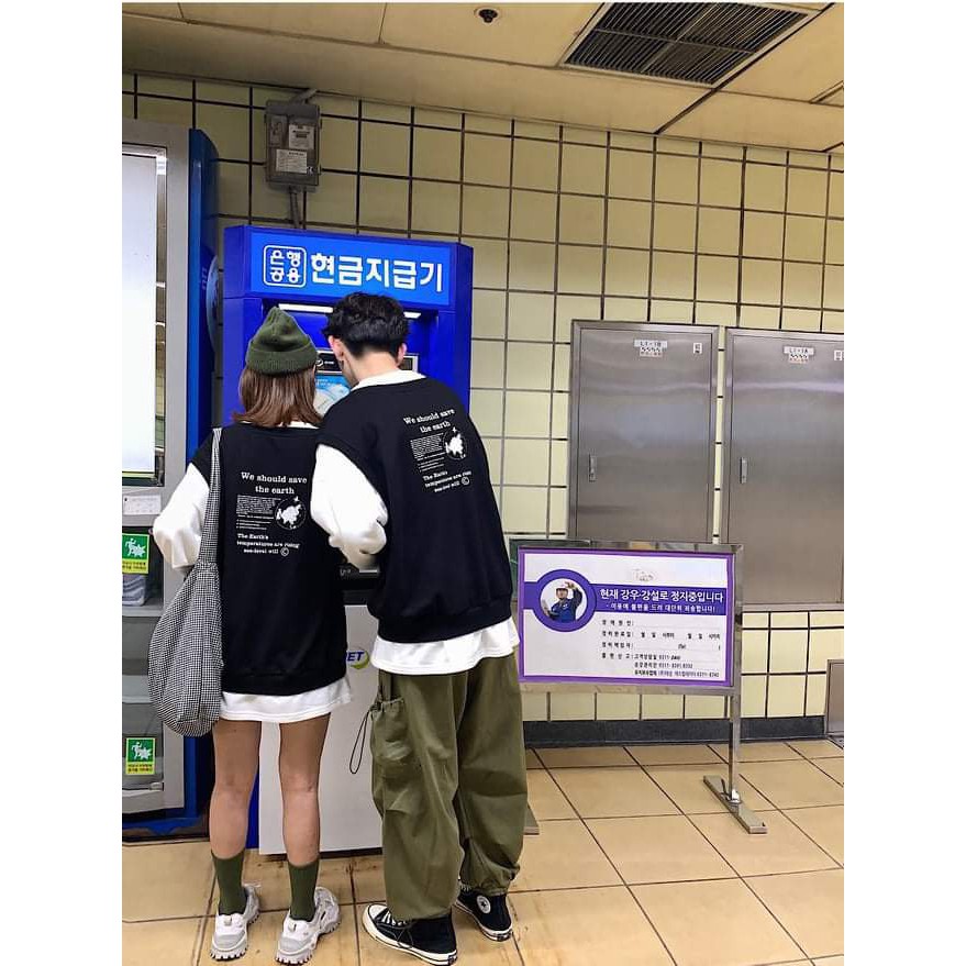 SET GILE NỈ SAVE THE EARTH MIX ÁO THUN TRẮNG DÀI TAY FORM RỘNG | BigBuy360 - bigbuy360.vn