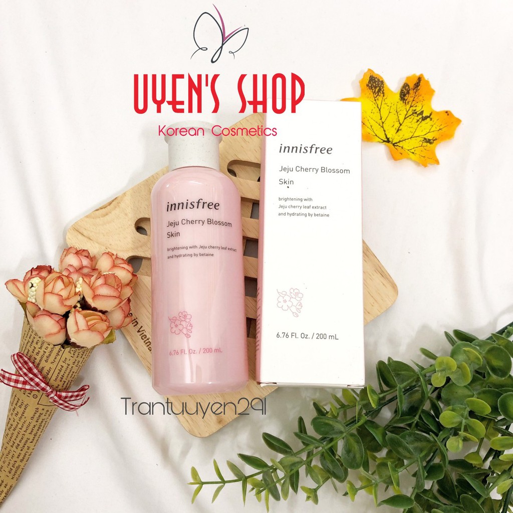 Nước hoa hồng Innisfree Jeju Cherry Blossom Skin 200ml