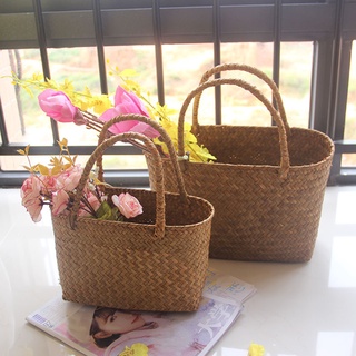 Giỏ Hoa Đan Lát Xinh Xắn